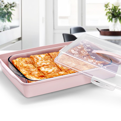 Pastry and Cake Holder
